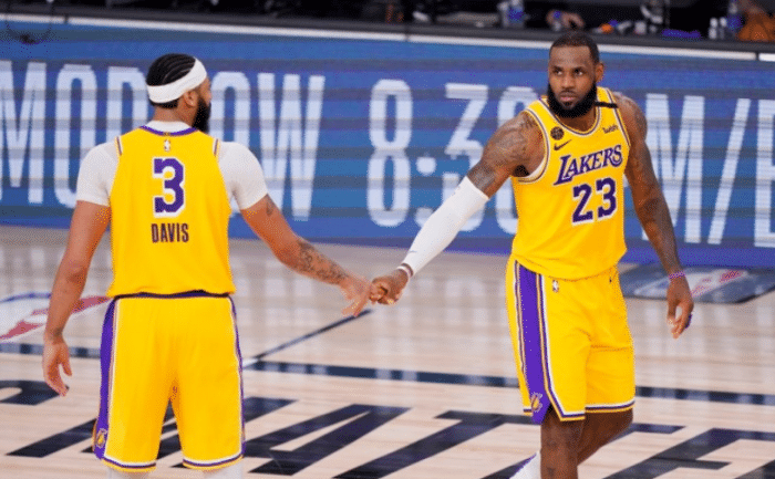 官方！篮网伤病报告出炉2人缺席，NBA悍将浪漫求婚，湖人意中人或被抢走