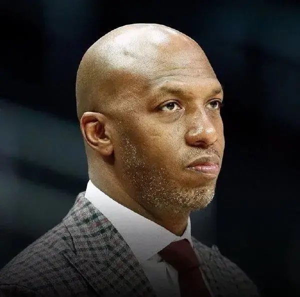 NBA又要大变天！利拉德真打算走人啊！怕中国球迷以后都看不到他