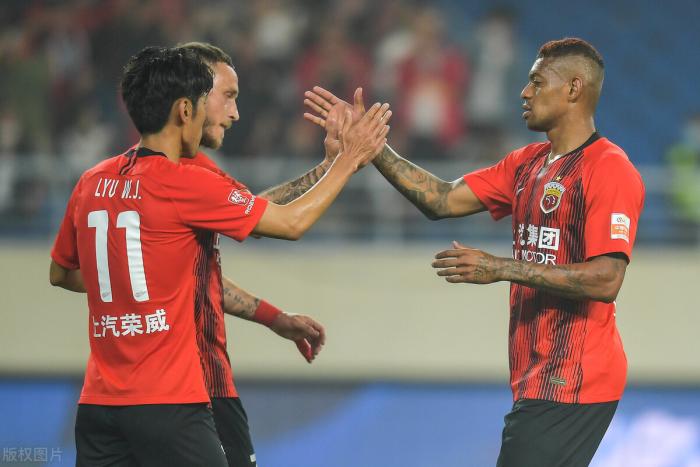 复仇之战！海港2招克制国安：奥斯卡回撤，联手“抢断王”变阵352